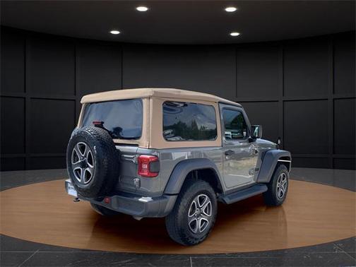 2020 Jeep Wrangler Black and Tan 4X4