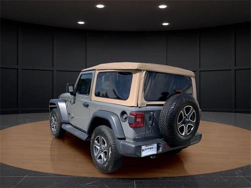 2020 Jeep Wrangler Black and Tan 4X4