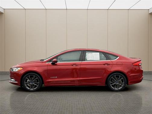 2018 Ford Fusion Hybrid SE
