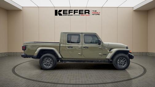 2026 Jeep Gladiator Sport S