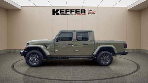 2026 Jeep Gladiator Sport S