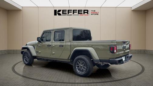 2026 Jeep Gladiator Sport S