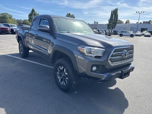 2016 Toyota Tacoma Base