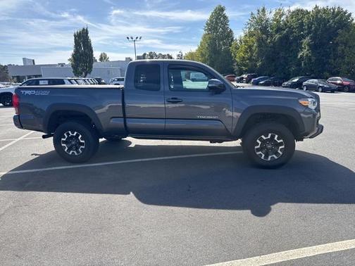 2016 Toyota Tacoma Base