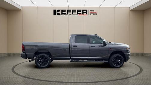 2025 RAM 3500 Big Horn Crew Cab 4x4 8' Box