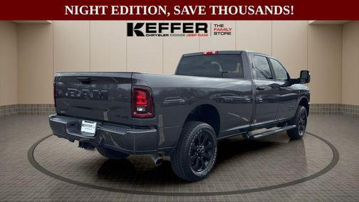 2025 RAM 3500 Big Horn Crew Cab 4x4 8' Box