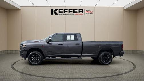 2025 RAM 3500 Big Horn Crew Cab 4x4 8' Box
