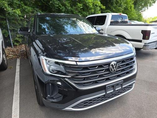 2024 Volkswagen Atlas Cross Sport 2.0T SE w/Technology 4MOTION