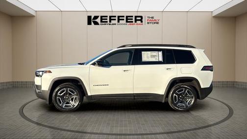 2026 Jeep Cherokee Laredo 4x4