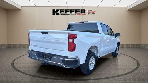 Summit White 2022 Chevrolet Silverado 1500 Limited LT