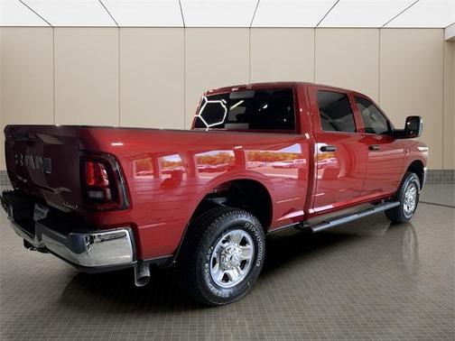2025 RAM 2500 Tradesman Crew Cab 4x4 6'4' Box