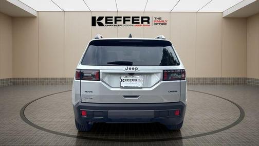 2026 Jeep Cherokee Laredo 4x4