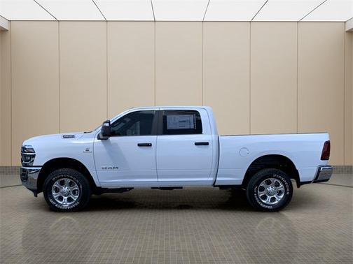 2025 RAM 2500 Big Horn Crew Cab 4x4 6'4' Box