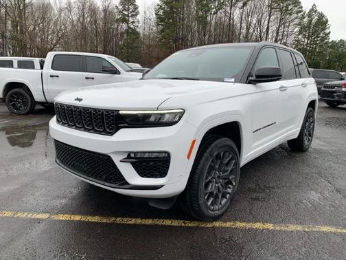 2025 Jeep Grand Cherokee Summit