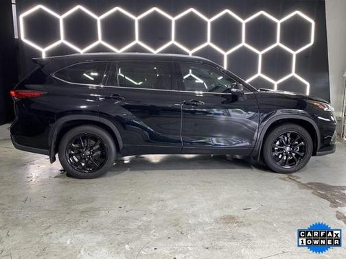 2022 Toyota Highlander Limited