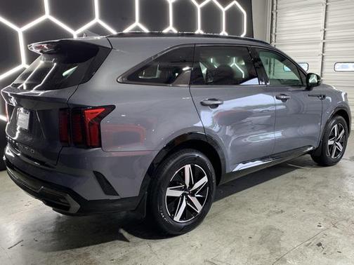 2022 Kia Sorento EX