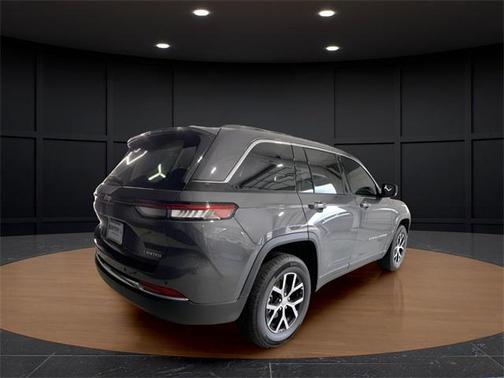 2025 Jeep Grand Cherokee Limited X