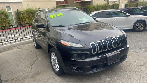 2015 Jeep Cherokee Sport