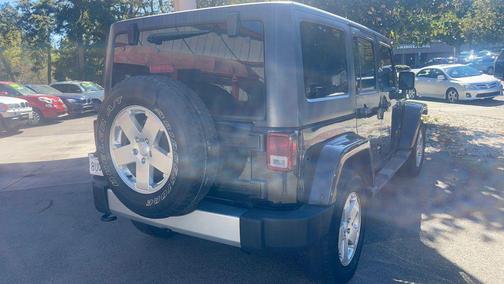 2011 Jeep Wrangler Unlimited Sahara