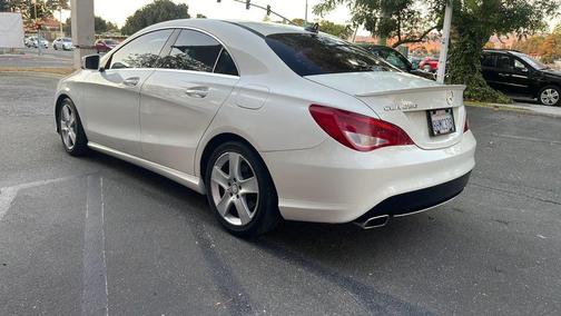 2015 Mercedes-Benz CLA-Class Base