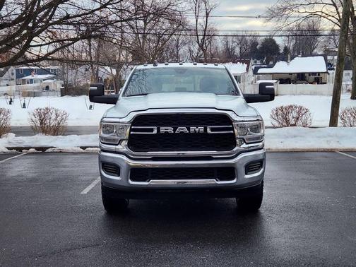 2024 RAM 2500 Tradesman 4x4 4dr Crew Cab 8 ft. LB Pickup