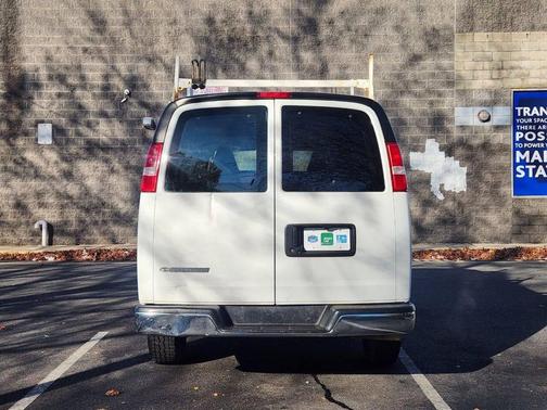 2018 Chevrolet Express 3500 LT