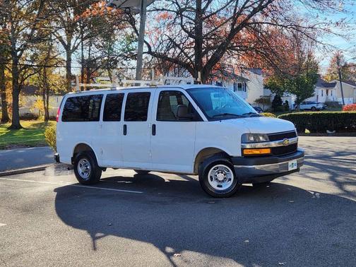 2018 Chevrolet Express 3500 LT