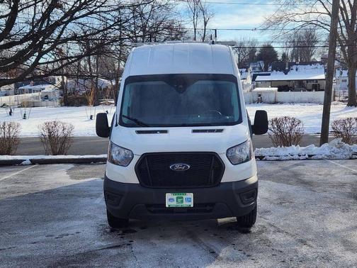 2022 Ford Transit-250 Base