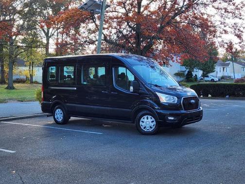 2022 Ford Transit-350 XLT