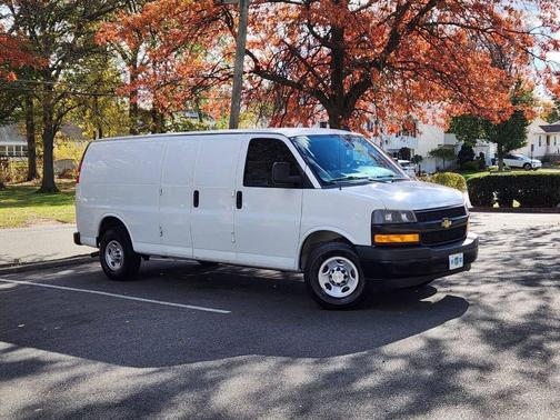 2018 Chevrolet Express 2500 Work Van