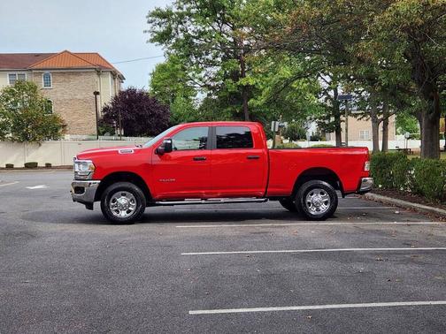 2024 RAM 2500 Big Horn 4x4 4dr Crew Cab 6.3 ft. SB Pickup