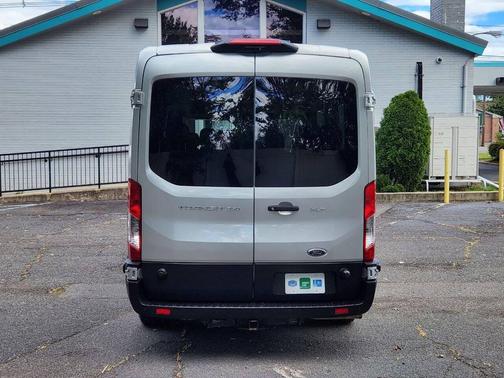 2024 Ford Transit-350 XLT