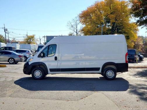 2025 RAM ProMaster 2500 Tradesman