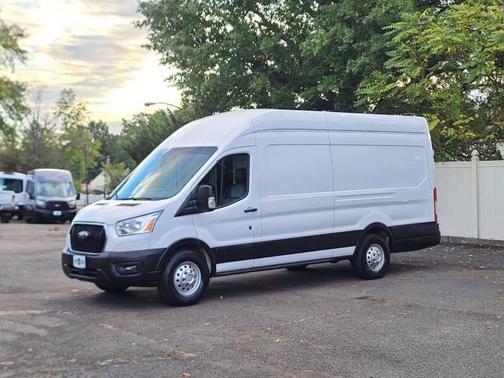 Oxford White 2024 Ford Transit-350 Base