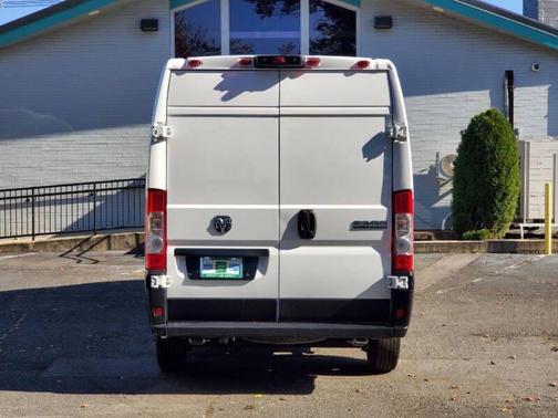 2025 RAM ProMaster 2500 Tradesman