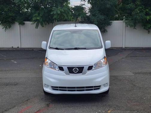 2020 Nissan NV200 SV