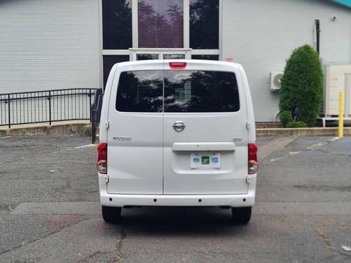 2020 Nissan NV200 SV