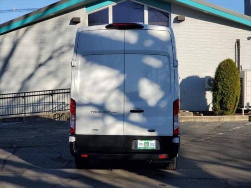 2022 Ford Transit-250 Base