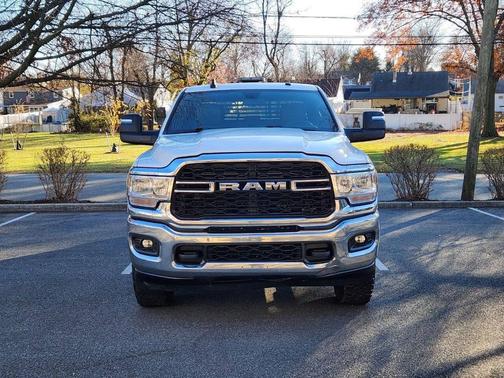 2023 RAM 2500 Tradesman 4x4 4dr Crew Cab 6.3 ft. SB Pickup