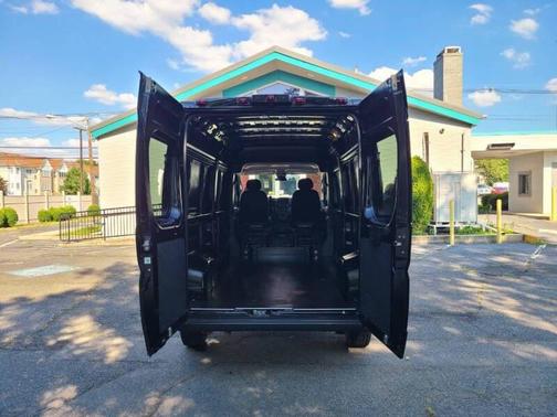 Black Clearcoat 2023 RAM ProMaster 2500 High Roof