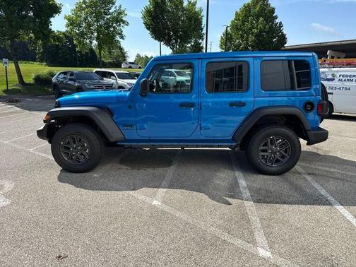 2025 Jeep Wrangler Sport