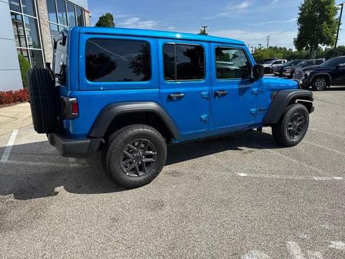 2025 Jeep Wrangler Sport