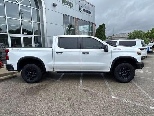 2024 Chevrolet Silverado 1500 ZR2