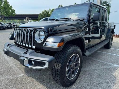 2022 Jeep Gladiator Overland