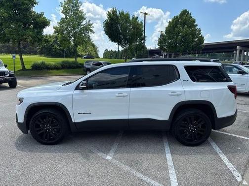 2021 GMC Acadia SLT
