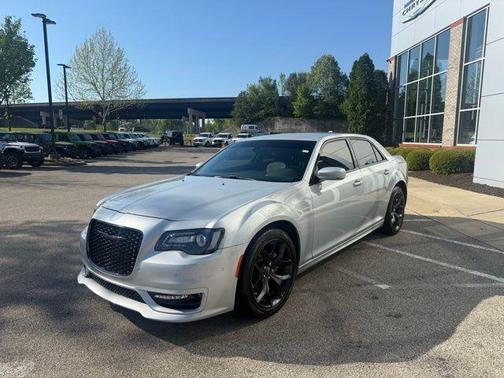Silver Mist Clearcoat 2023 Chrysler 300 Touring L
