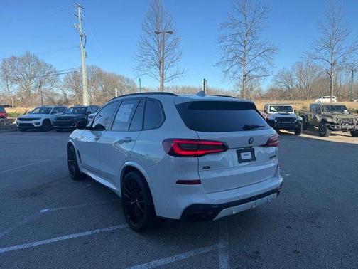 2023 BMW X5 M50i