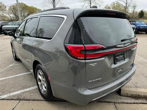2023 Chrysler Pacifica Limited