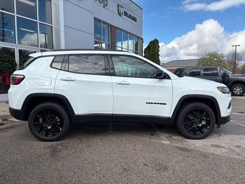 2026 Jeep Compass Latitude