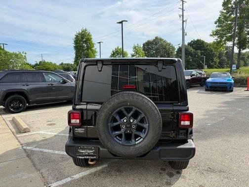 Black Clearcoat 2026 Jeep Wrangler Sport